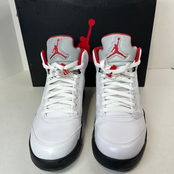 Air Jordan 5 Retro Fire Red Silver Tongue Men’s 9.5 (2012) – Style 136027-100 - Picture 4 of 16